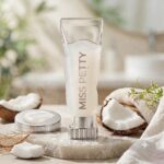 Ultra Light Lip oil - Coconut